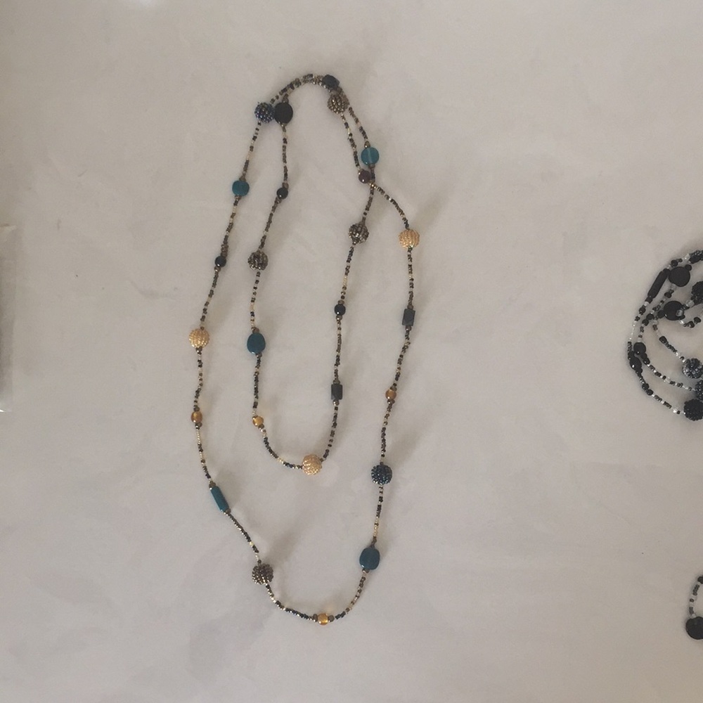 NWT Jewelry Bundle. Earrings & Necklaces - Picture 8 of 10
